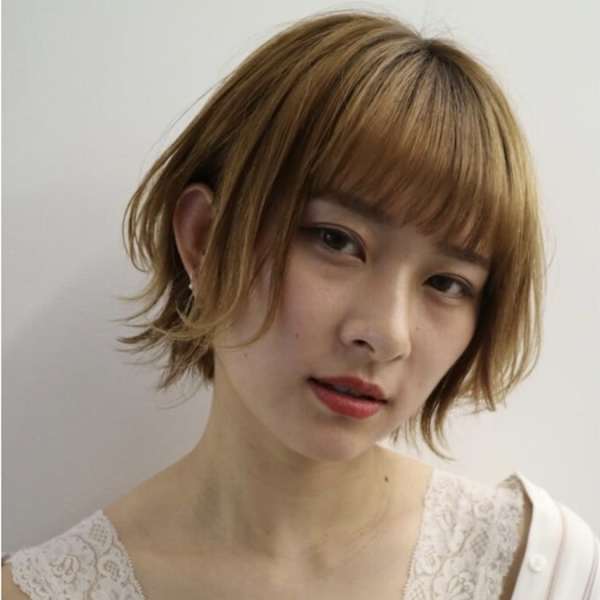 ショートレイヤー×春色カラー