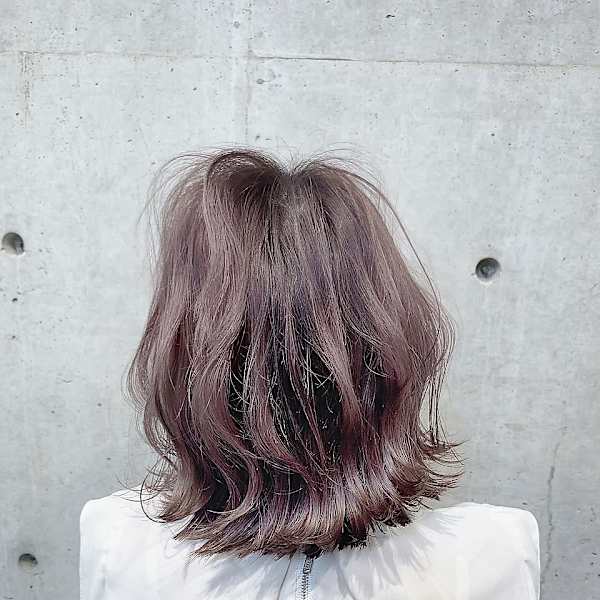 ぱっつんボブ シアーラベージュ♪