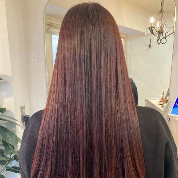 重めロング赤茶カラーブリーチなし髪質改善トリートメント