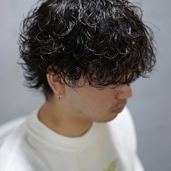 10代20代波巻きスパイラルパーママッシュウルフ