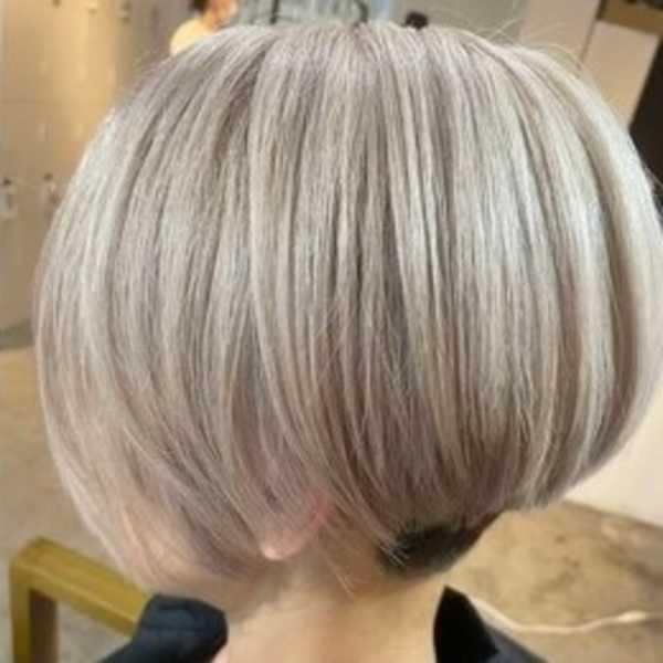 ホワイトブロンド