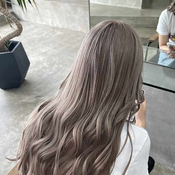 10代/20代30/ハイトーン/ケアブリーチ/ホワイトミルク|Nought etre 西金沢