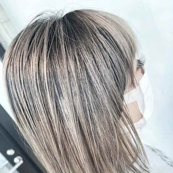 シャドールーツ/バレイヤージュ/シルバーベージュ