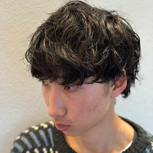 シャドウパーマ×ウルフスタイル|ONLY CARE by JAPAN