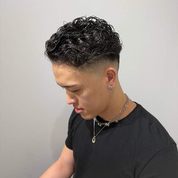 黒髪/スキンフェード/極道パーマ|Riganuts 池袋店