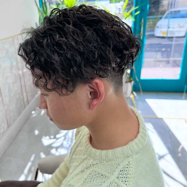 【メンズ】ツイストスパイラルパーマ/ツーブロック|髪質改善/縮毛矯正専門店Hailey