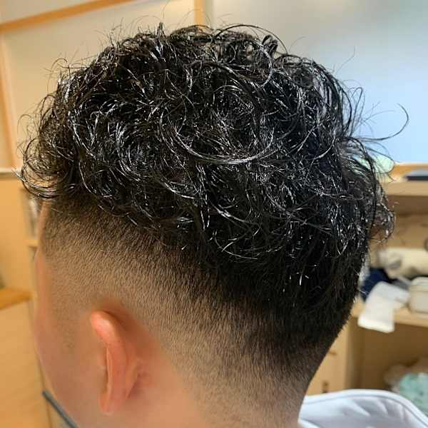 クセを活かしたフェードスタイル☆|TOMOYUKI WORKS