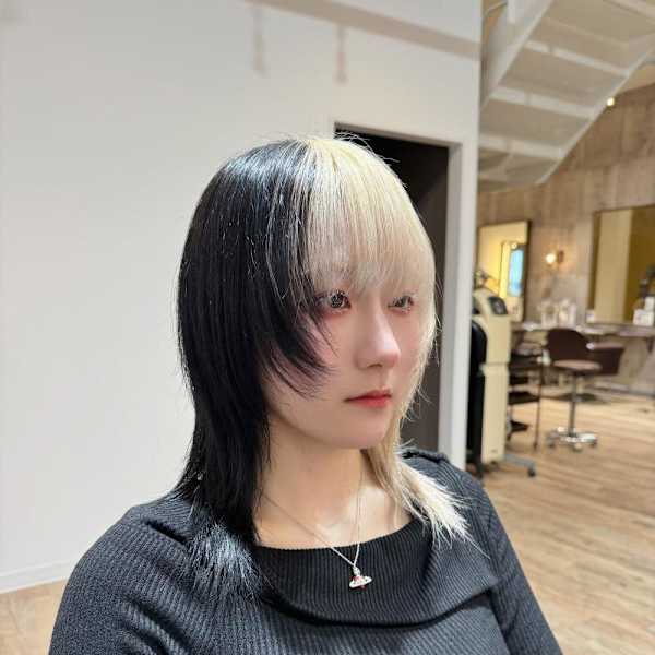 『ガーリースタイル』White ×BLACK