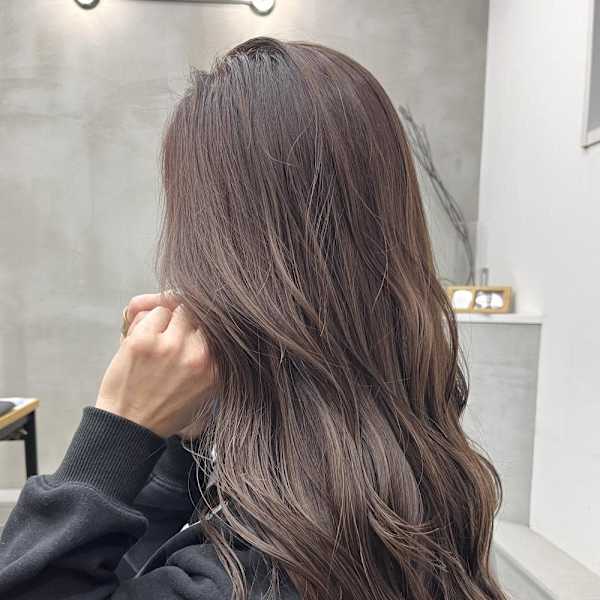 ラベンダーグレージュ