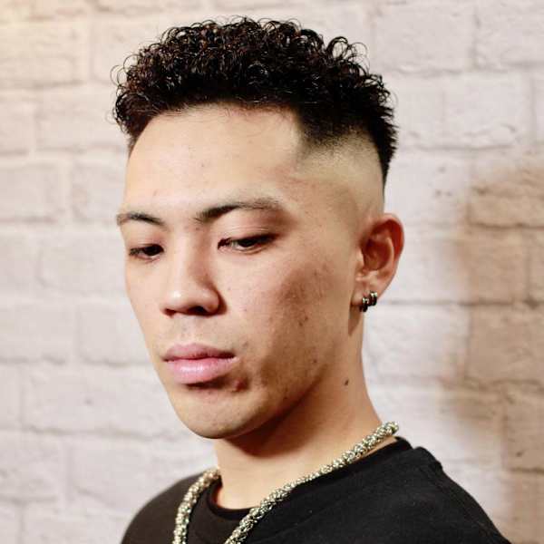 西新宿でスキンフェード