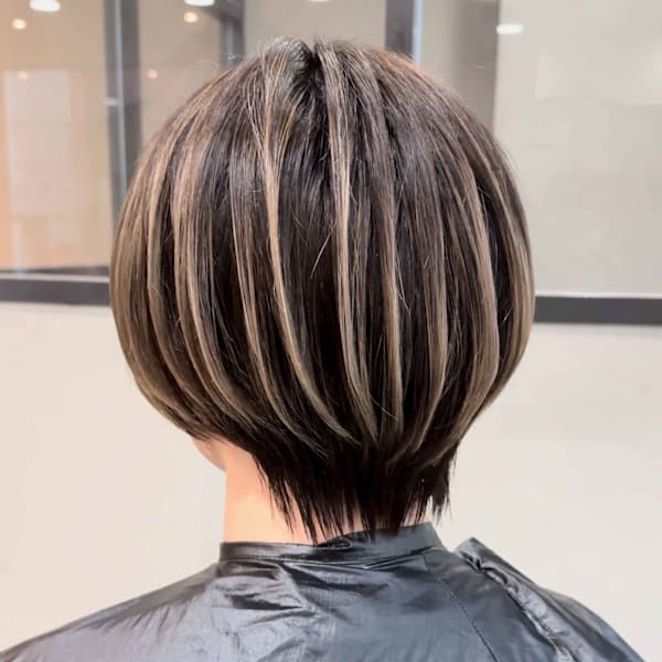 【小顔効果◎】ナチュラルボブ/大人ショートボブ×小顔カット|髪質改善/縮毛矯正専門店Hailey