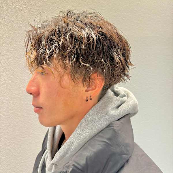 ツイストスパイラル×センターパート|ONLY CARE by JAPAN