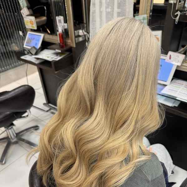 ミルクティーブロンド【錦糸町北口】/ anri|prize 錦糸町店