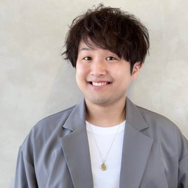 COVER HAIR bliss 北浦和西口店【カバー ヘア ブリス】【カバー ヘア ブリス キタウラワニシグチテン】のスタッフ紹介。中野 雄介