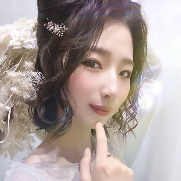 メイク+ヘアセットで可愛く♪