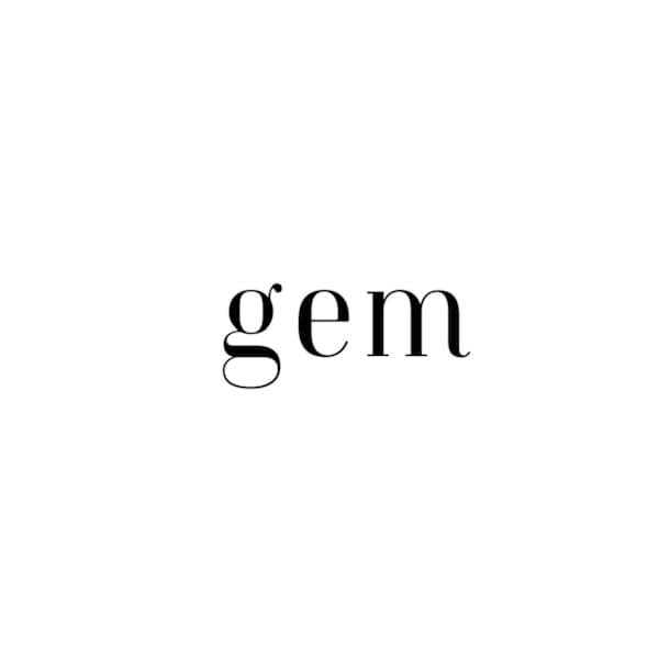 gem by artefice【ジェム バイ アルテフィーチェ】【ジェム バイ アルテフィーチェ】のスタッフ紹介。安井 陽菜