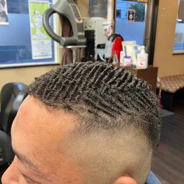 理容室 HAIR HANDS（札幌市東区）