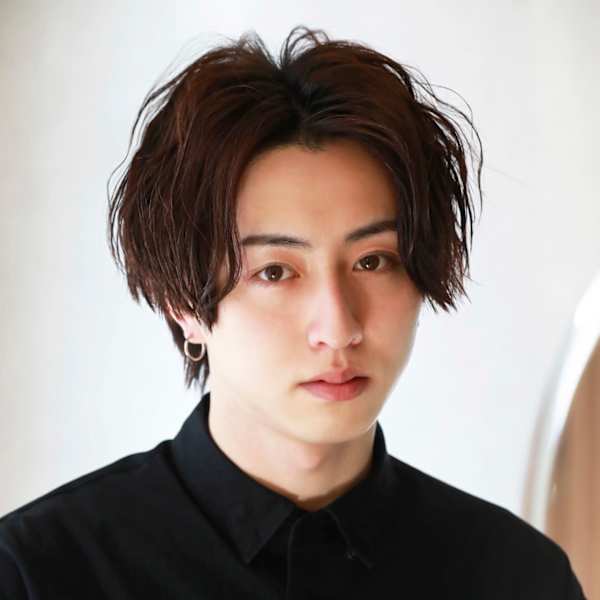 センターパート×ウェットショートネープレスサイドバック