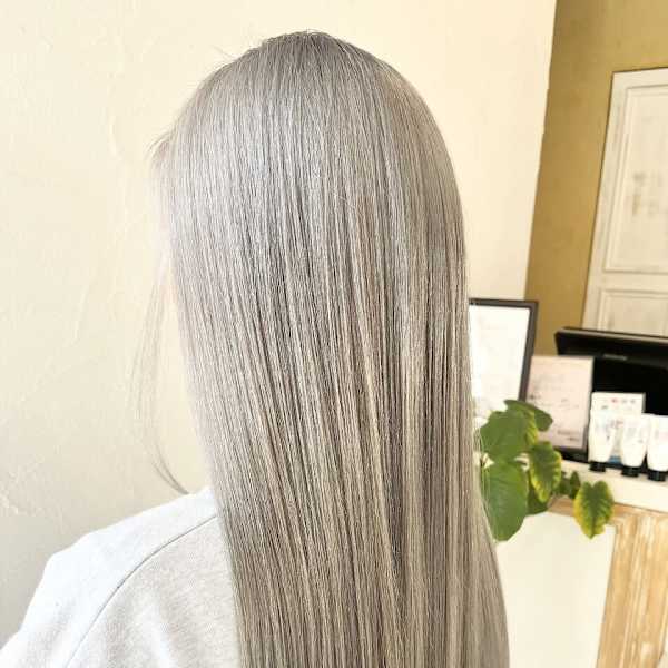 ホワイトブロンド