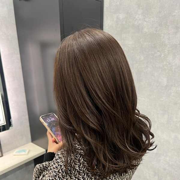 『ROW町田』ニュアンスカラー×ゆる巻き