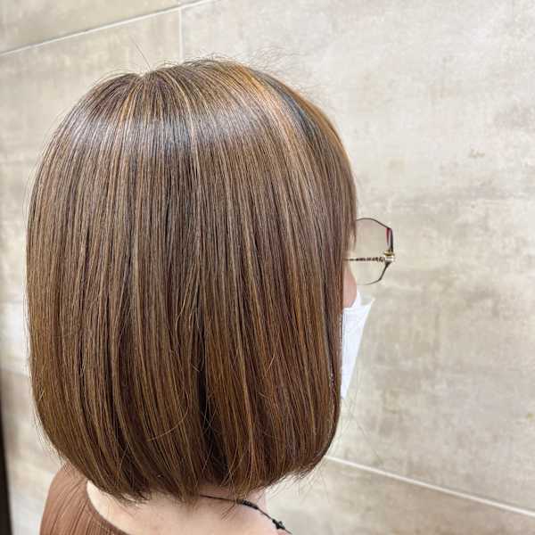 白髪ぼかしハイライト|tip・top池袋店