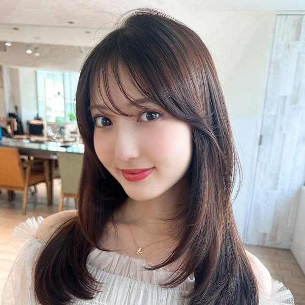 韓国風レイヤーイメチェンハッシュカットワイドバング美髪