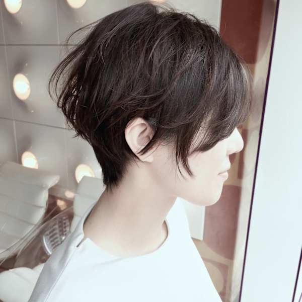 【WORKS】大人かわいい小顔マッシュショート|WORKS