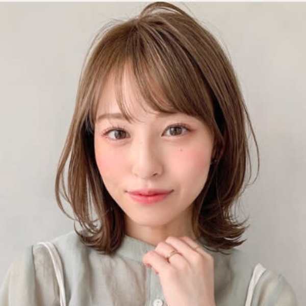 【ミディアムボブ】