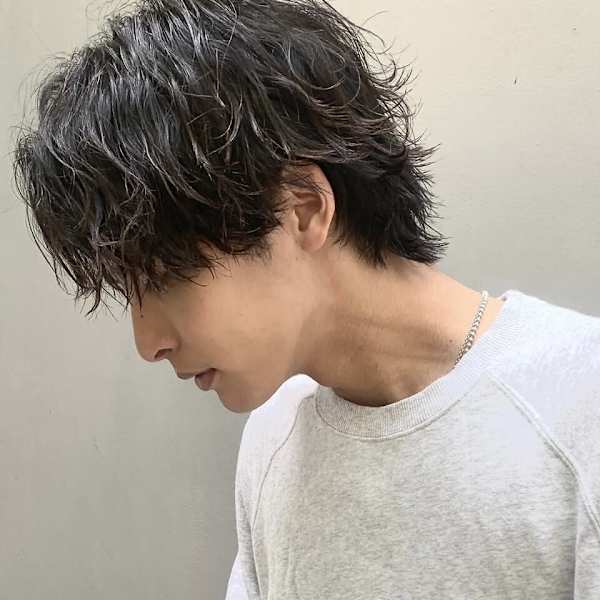 【aRietta大田】センターパートウルフ×波巻きスパイラル