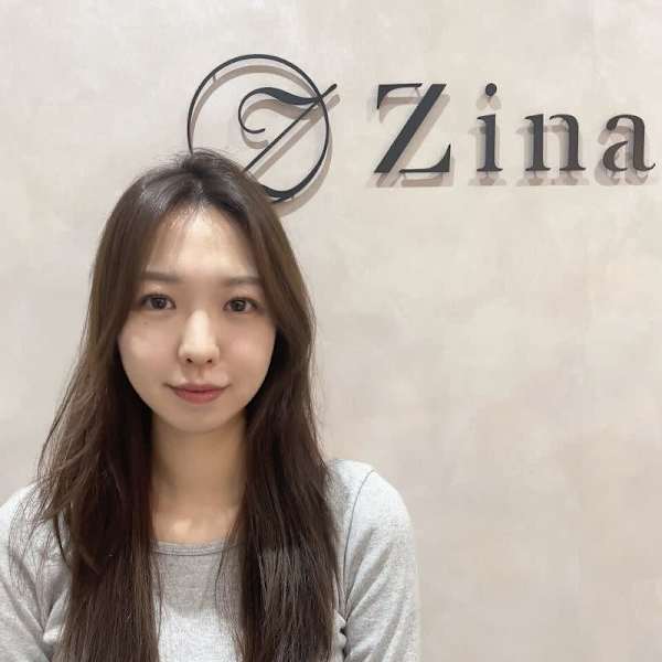 ネイルサロン Zina nail 荻窪【パラジェル/フィルイン導入】【ネイルサロンジーナネイルオギクボパラジェルフィルインドウニュウ】のスタッフ紹介。ミユキ アイリスト