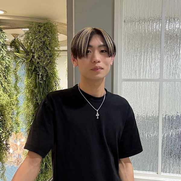 HAIR & MAKE EARTH 銀座店【ヘアメイクアース ギンザテン】のスタッフ紹介。加藤 正人