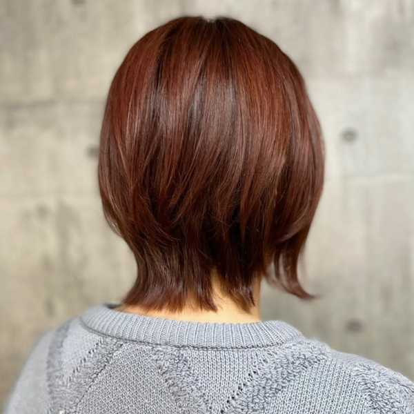 マッシュショート ウルフカット ピンクブラウン レイヤー