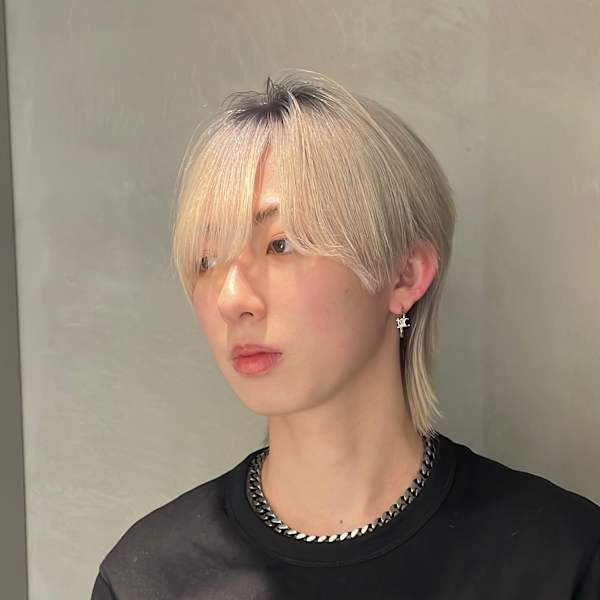 ハイトーン/センターパート/毛流れセンターパート/