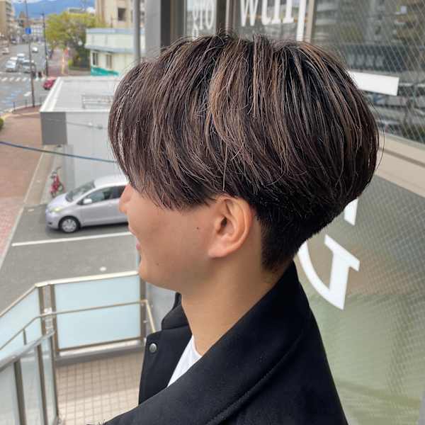 センターパート/ハイライト|メンズサロン growth別府店【メンズサロングロウ】 メンズカット/メンズパーマ/眉毛