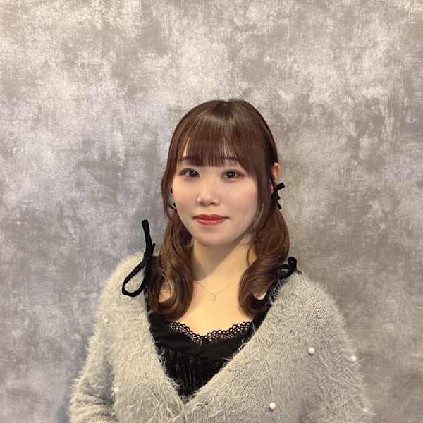Lusso libera 池袋店【ルッソリベラ イケブクロテン】のスタッフ紹介。岩崎