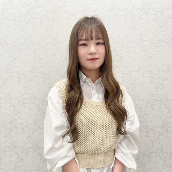 Sorte【ソルテ】のスタッフ紹介。佐藤 美結