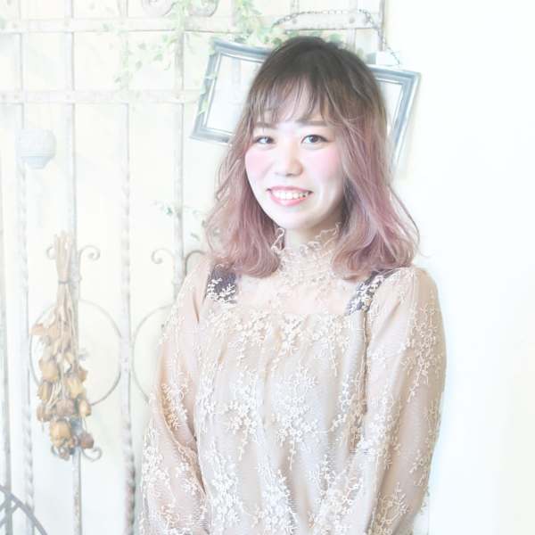 Mer【メル】のスタッフ紹介。渡辺 栞璃