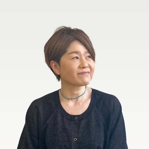 ELLYLONDON 三宮Part2店【エリーロンドン サンノミヤパートツー】のスタッフ紹介。鹿川奈美(ご新規のお客様ご指名不可)