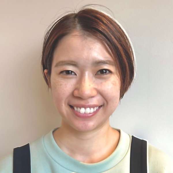 ETERNAL【エターナル】のスタッフ紹介。濱田詩織