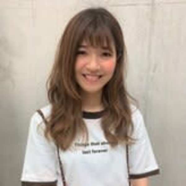 EMU international 白岡 CUTE店【エムインターナショナル】のスタッフ紹介。伊藤裕美