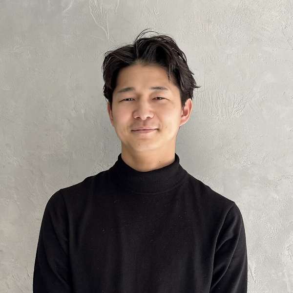 HAIR & MAKE EARTH 高円寺店【ヘアメイクアースコウエンジテン】のスタッフ紹介。AOYAGI