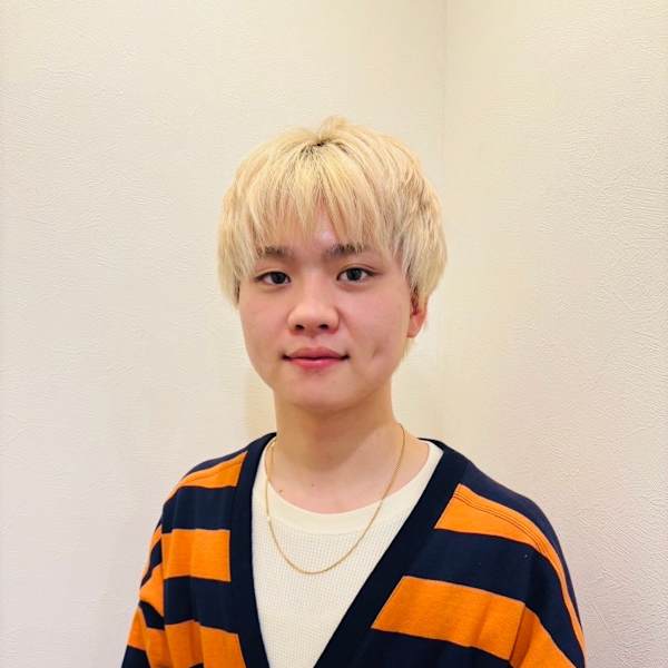 LUMIE 中野島【ルミエ ナカノシマ】のスタッフ紹介。吉田 翼
