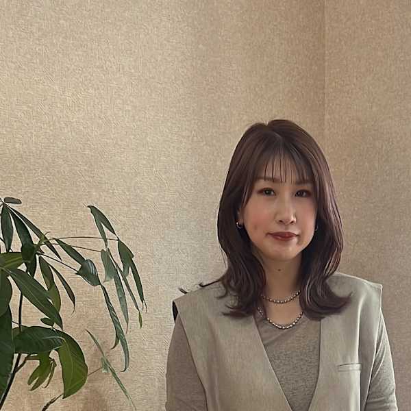 美容室オルセー【ビヨウシツオルセー】のスタッフ紹介。宇佐美　祐未