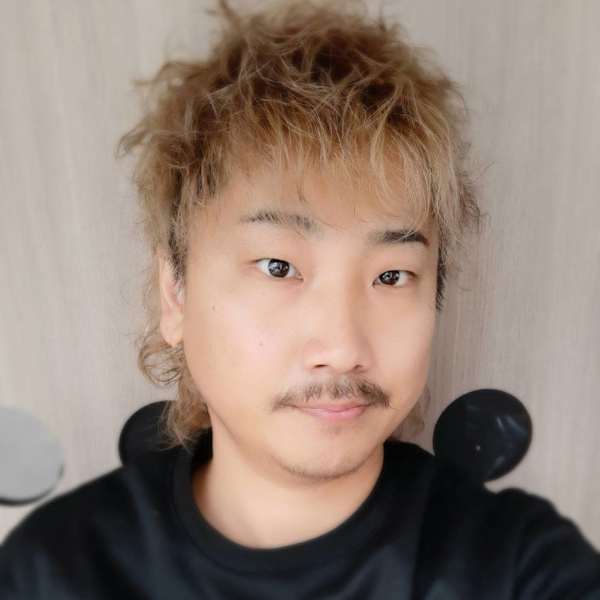 ehl:fa 長吉店【イルファ】のスタッフ紹介。岩田 啓佑
