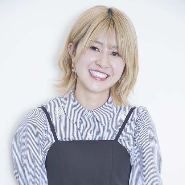 NYNY 阪急高槻店【ニューヨークニューヨーク ハンキュウタカツキテン】のスタッフ紹介。春花 美咲