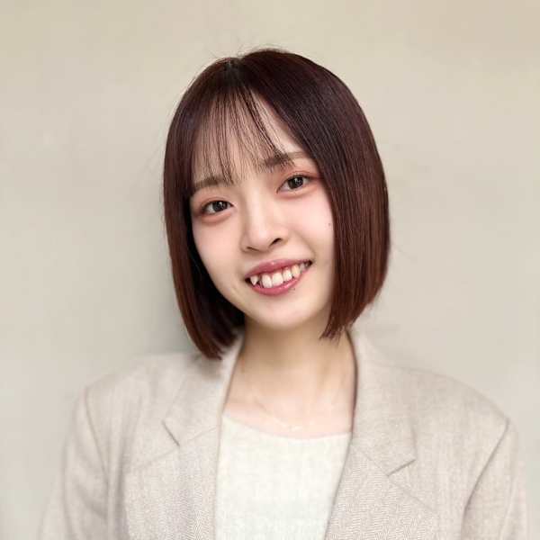 COVER HAIR bliss 川口東口駅前店【カバー ヘア ブリス】【カバー ヘア ブリス カワグチヒガシグチエキマエテン】のスタッフ紹介。中居 怜奈