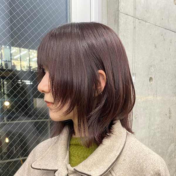 ウルフカット/ミディアムヘア/ぴんくブラウン/ブリーチなし