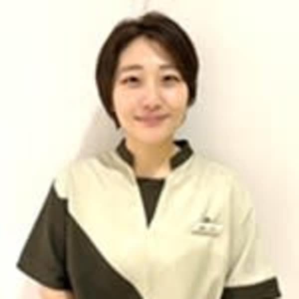 Re.Ra.Ku ニトリモール相模原店【リラク ニトリモールサガミハラテン】のスタッフ紹介。ハシモト カオリ
