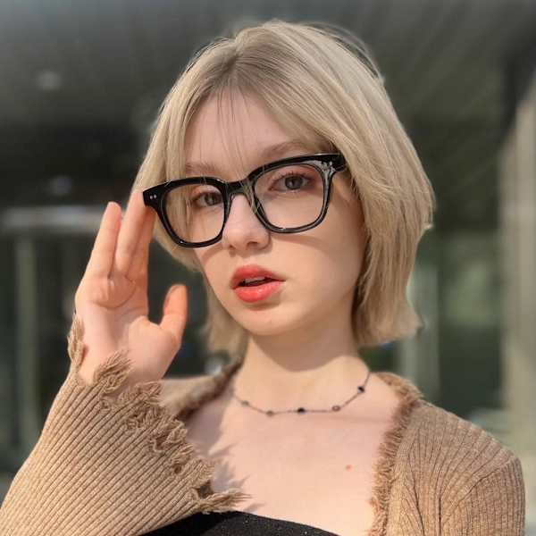 大人綺麗ブロンドカラー