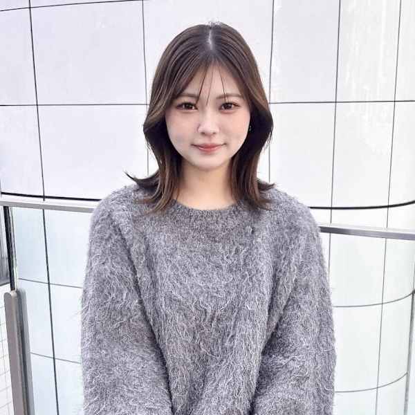 Lolonois 梅田【ロロネー　ウメダ】のスタッフ紹介。氏田　萌愛